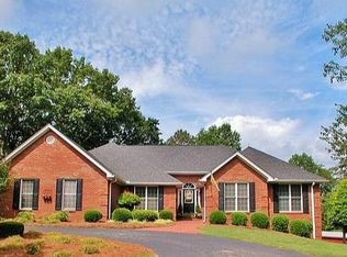 3254 Lakeview St, Gainesville, GA 30506
