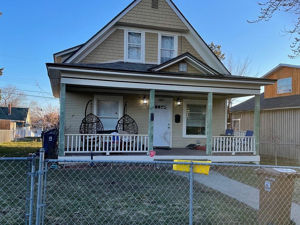 2nd image of 1807 Augusta Spokane Wl #99205