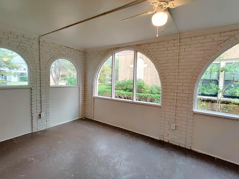 4114 Hawthorne Ave — Photo 7