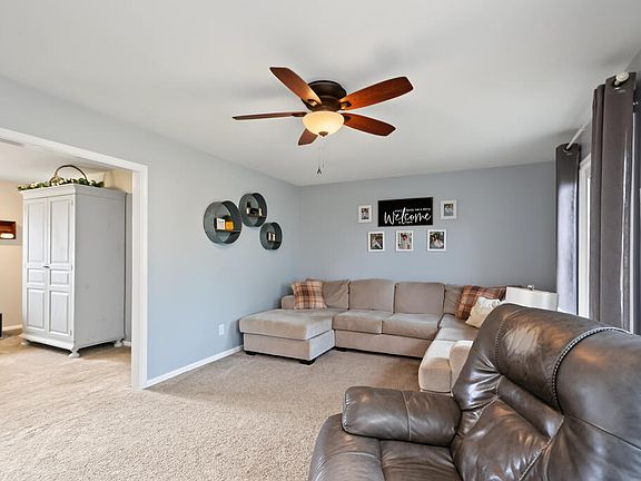 4th image of 55 Independence Dr