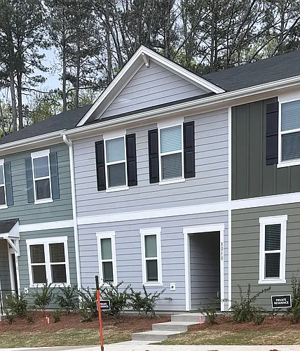 3010 Spline Cir Photo 1