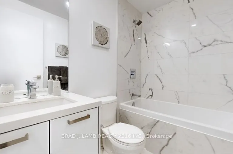 55 Ontario St #1410 — Photo 5
