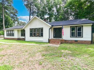 2205 Windy Pines Bnd, Virginia Beach, VA 23456