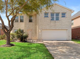 6326 Star Shadow Ln, Houston, TX 77066