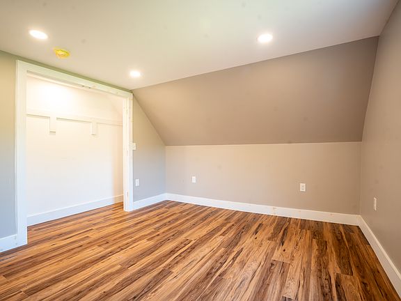 Third Floor Bedroom (1)