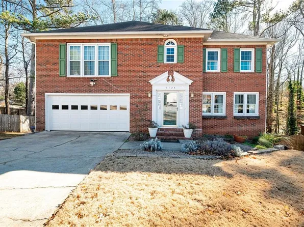 3125 Oak Meadow Dr, Snellville, GA 30078