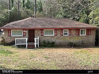 2nd image of 1636 Hamilton Dr