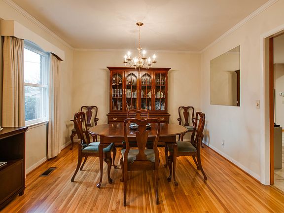 Beautiful formal dining room