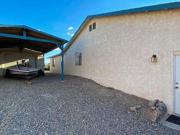 2nd image of 2260 Alpine Dr