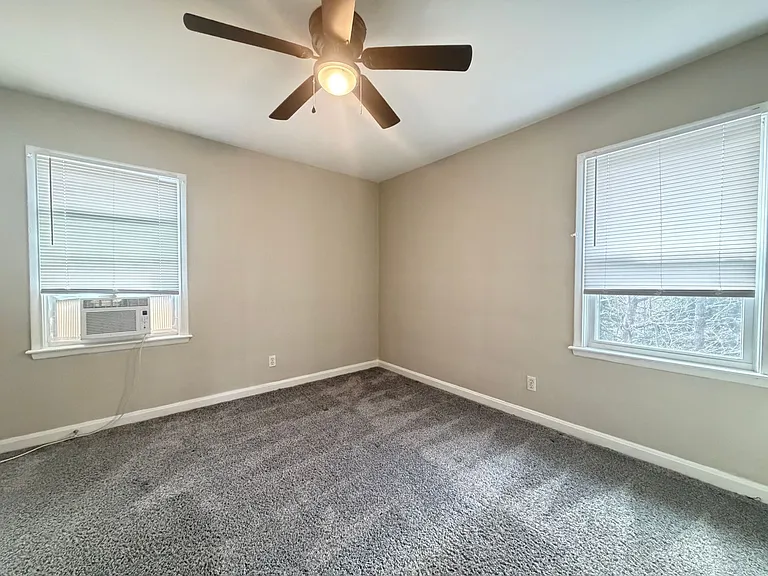 2912 Moran Pl — Photo 12