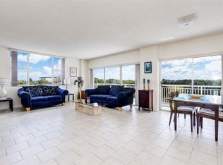 3800 Hillcrest Dr APT 401, Hollywood, FL 33021