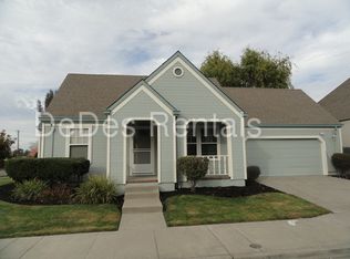 2449 Penbrooke Ave, Santa Rosa, CA 95403