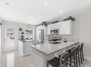 8582 Dreamside Ln #B, Boca Raton, FL 33496