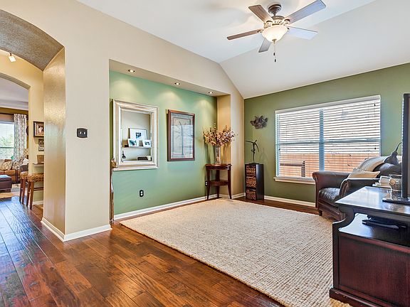3rd image of 3517 Pine Needle Cir