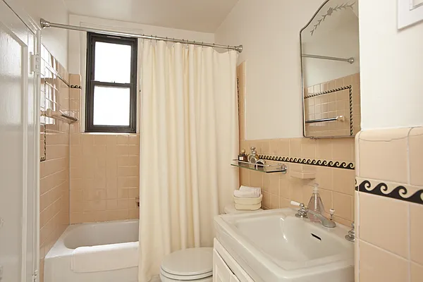 Rented by Stribling | media 19