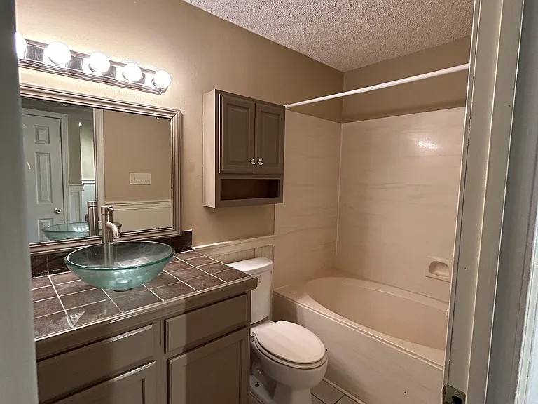 9149 Ridge Pine Dr #B — Photo 4