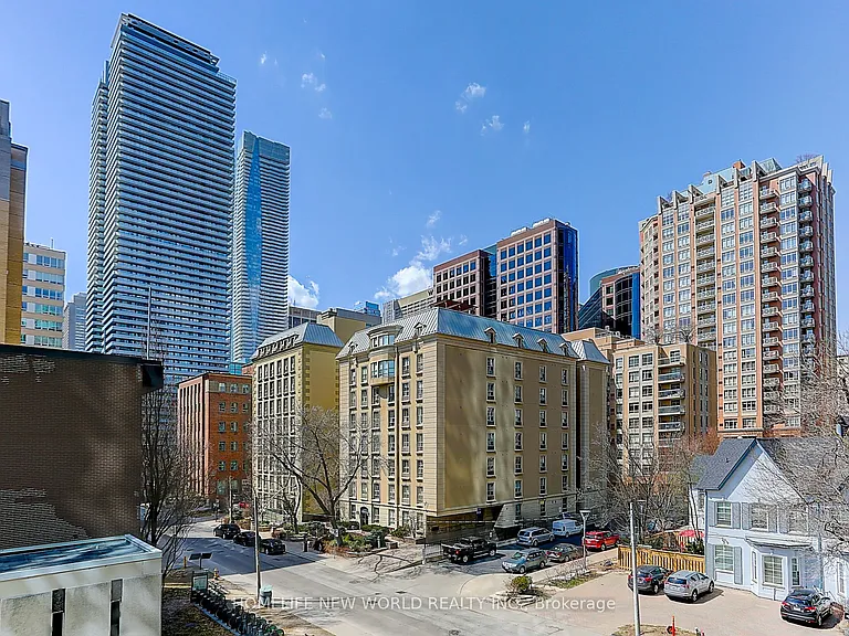 101 Charles St E #610 — Photo 25
