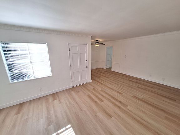4th image of 1756 Malcolm Ave #2db33c686