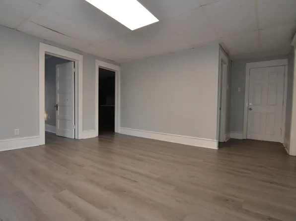 38 Belmont St APT 2N, Carbondale, PA 18407