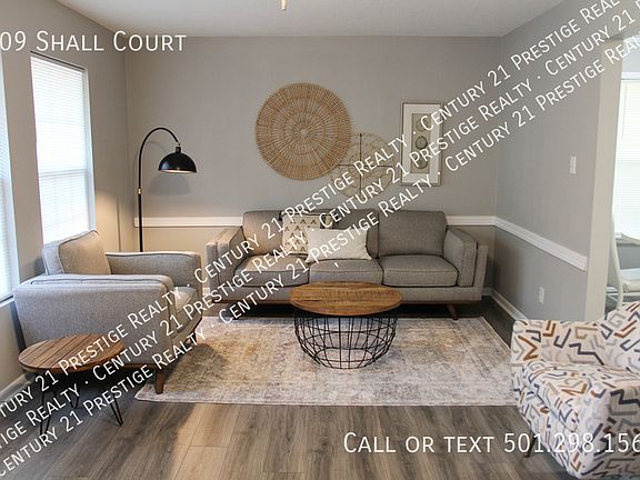 3rd image of 909 Shall Ct