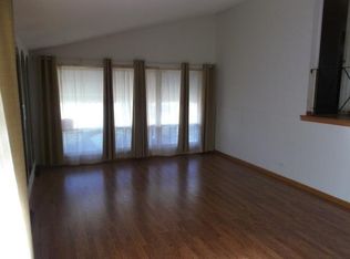 16519 Winchester Ave, Markham, IL 60428