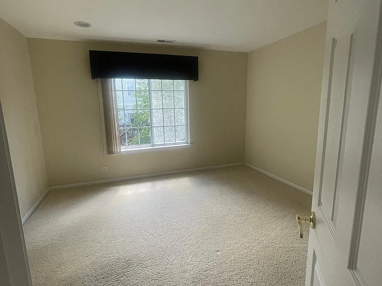 6034 Canterbury Ln #6034 — Photo 31