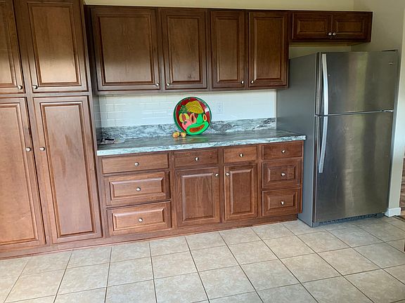 5th image of 3082 Driscoll Dr