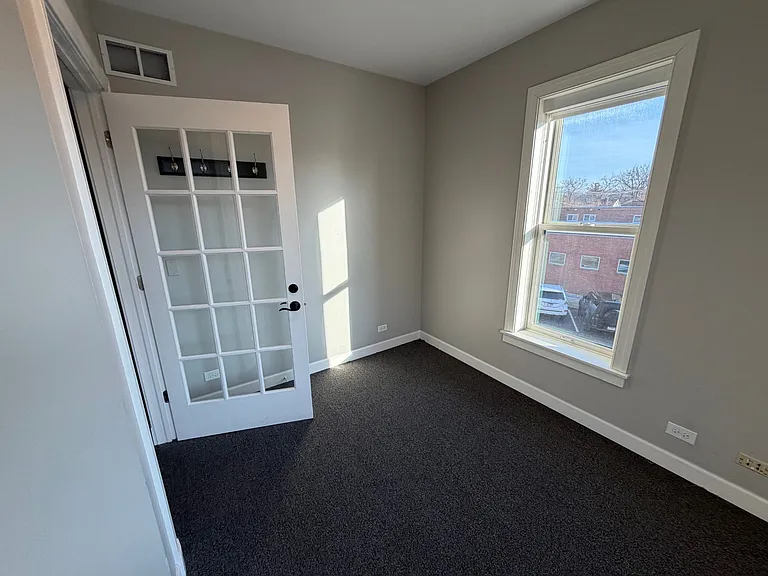 22 E Scranton Ave #1 — Photo 5