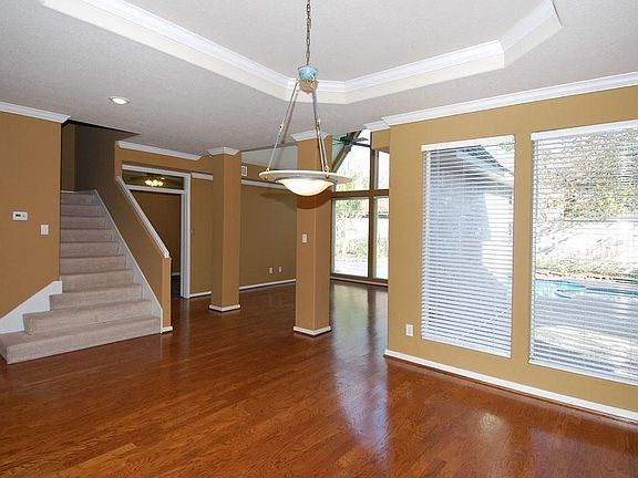 5th image of 3510 Forest Row Dr