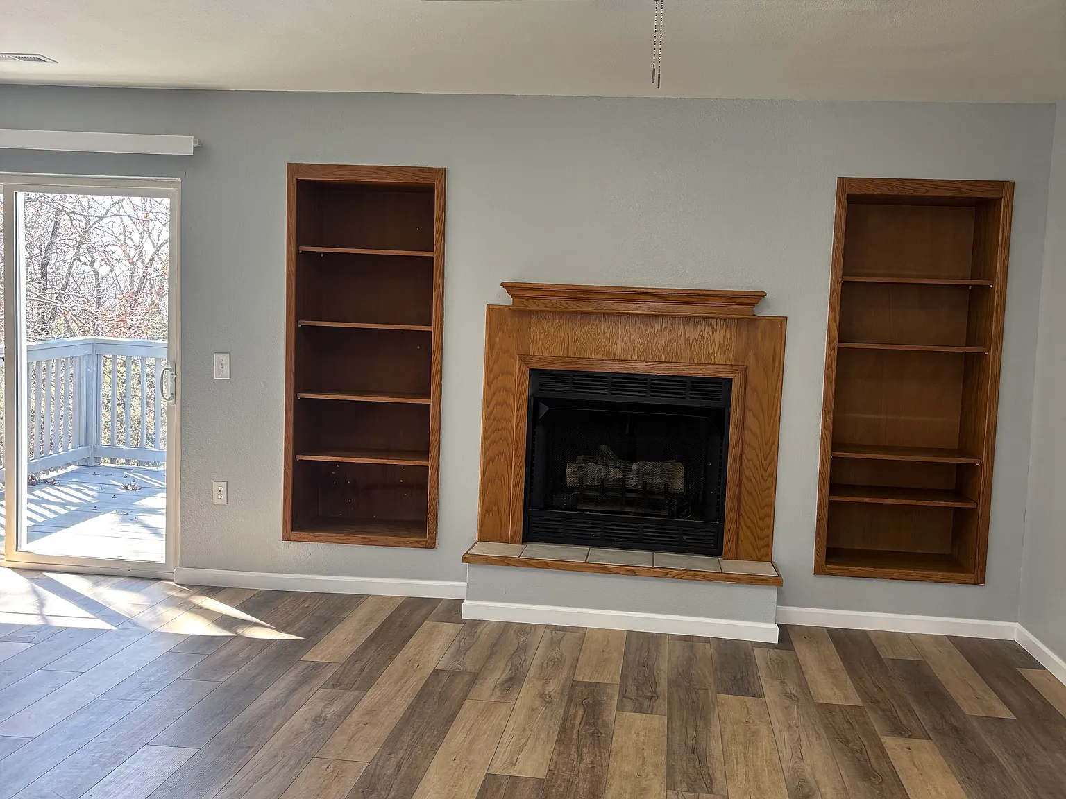 2 bed, 1100 sqft, $1,200 — Photo 3