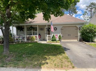 2354 Mount Hood Ln, Toms River, NJ