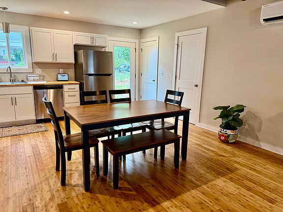 5th image of 105 Lager Ln