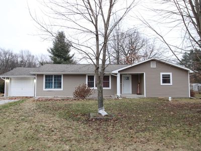 2920 S Lart Ln, Knox, IN, 46534