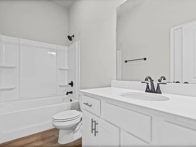 950 Gibson Ct — Photo 13