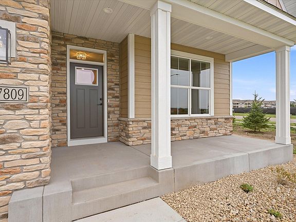 3rd image of 17809 Graphite Ln