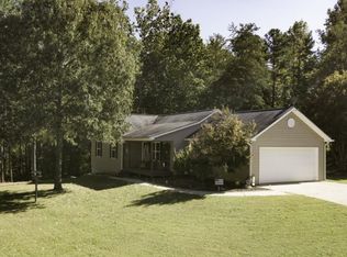 42 Broken Lance Rd, Dawsonville, GA 30534