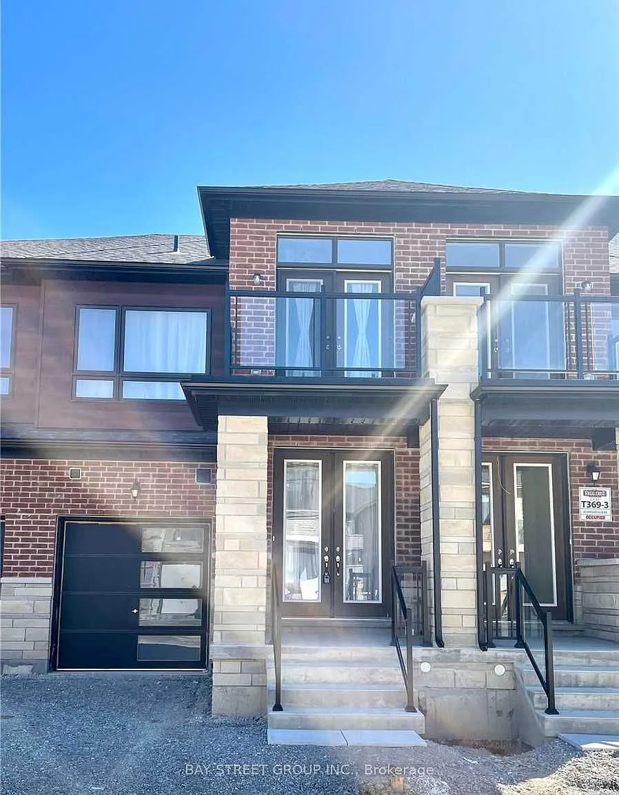 3 bed, $3,550 — Photo 1
