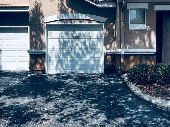 3rd image of 10561 VILLA VIEW CIRCLE #10561