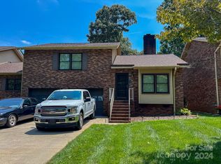 608 6th Street Cir NE, Conover, NC 28613