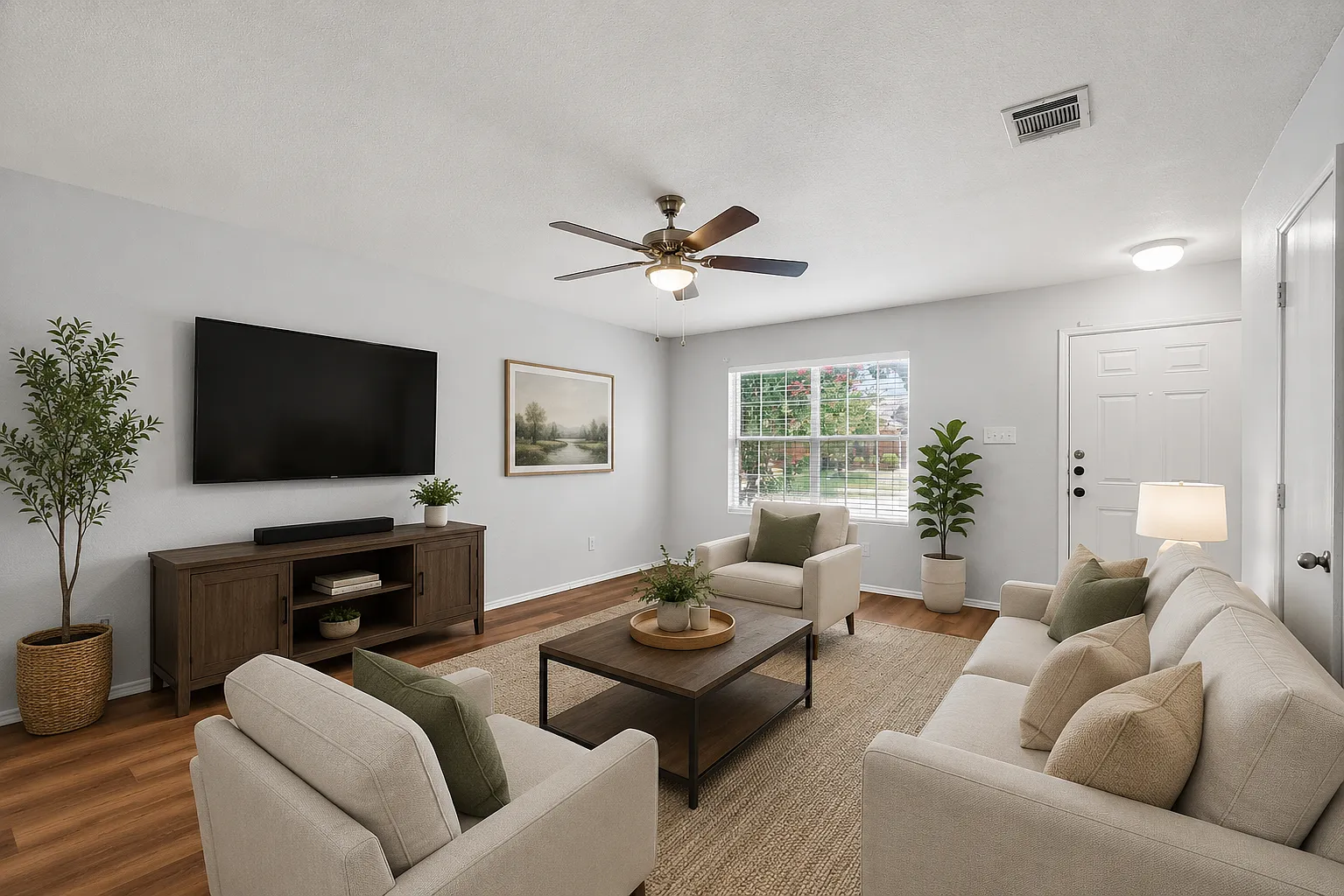 4 bed, 3.5 bath, 2666 sqft, $2,450 — Photo 2