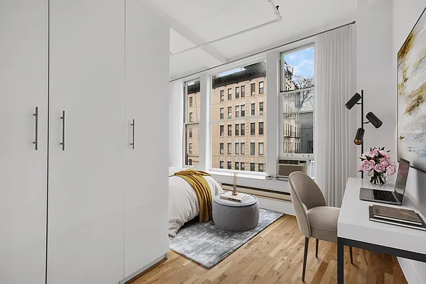 Rented by Compass | media 10