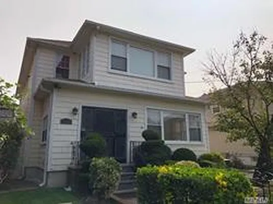 Rented by Douglas Elliman | media 1