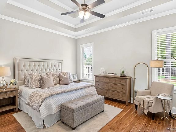 4th image of 8519 Twin Gables Dr
