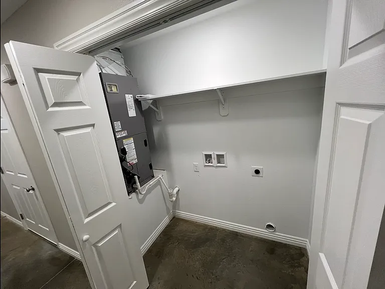 4164 N Saint Louis Ave — Photo 12
