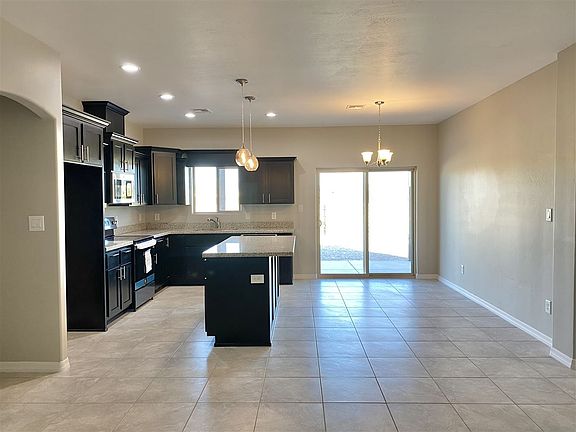 3rd image of 3861 S Salida Del Sol Ave