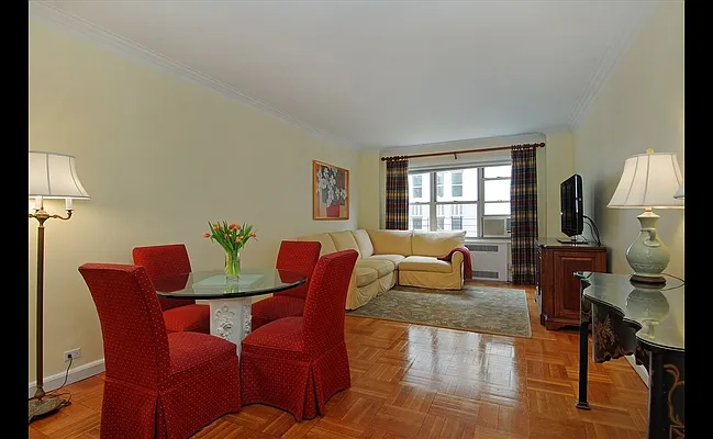 Sold by Douglas Elliman | media 10