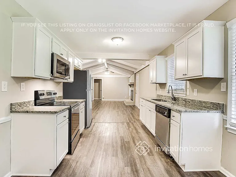 6236 Shallow Creek Ln — Photo 5