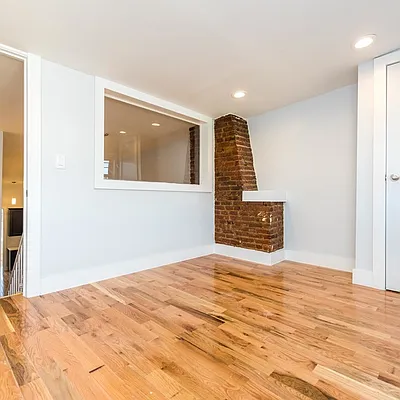 Rented by Nooklyn NYC LLC | media 91