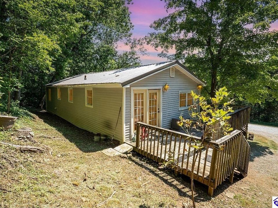 1st image of 226 Melody Dr
