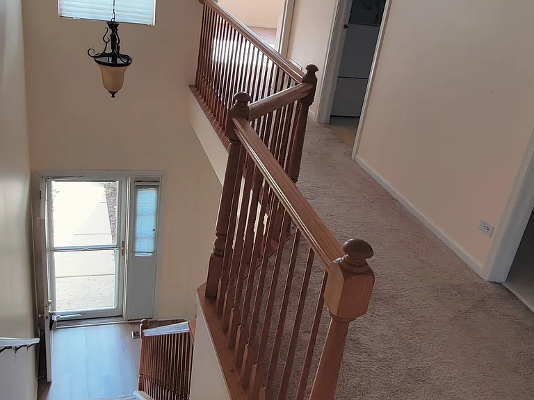 984 Parkhill Cir — Photo 8